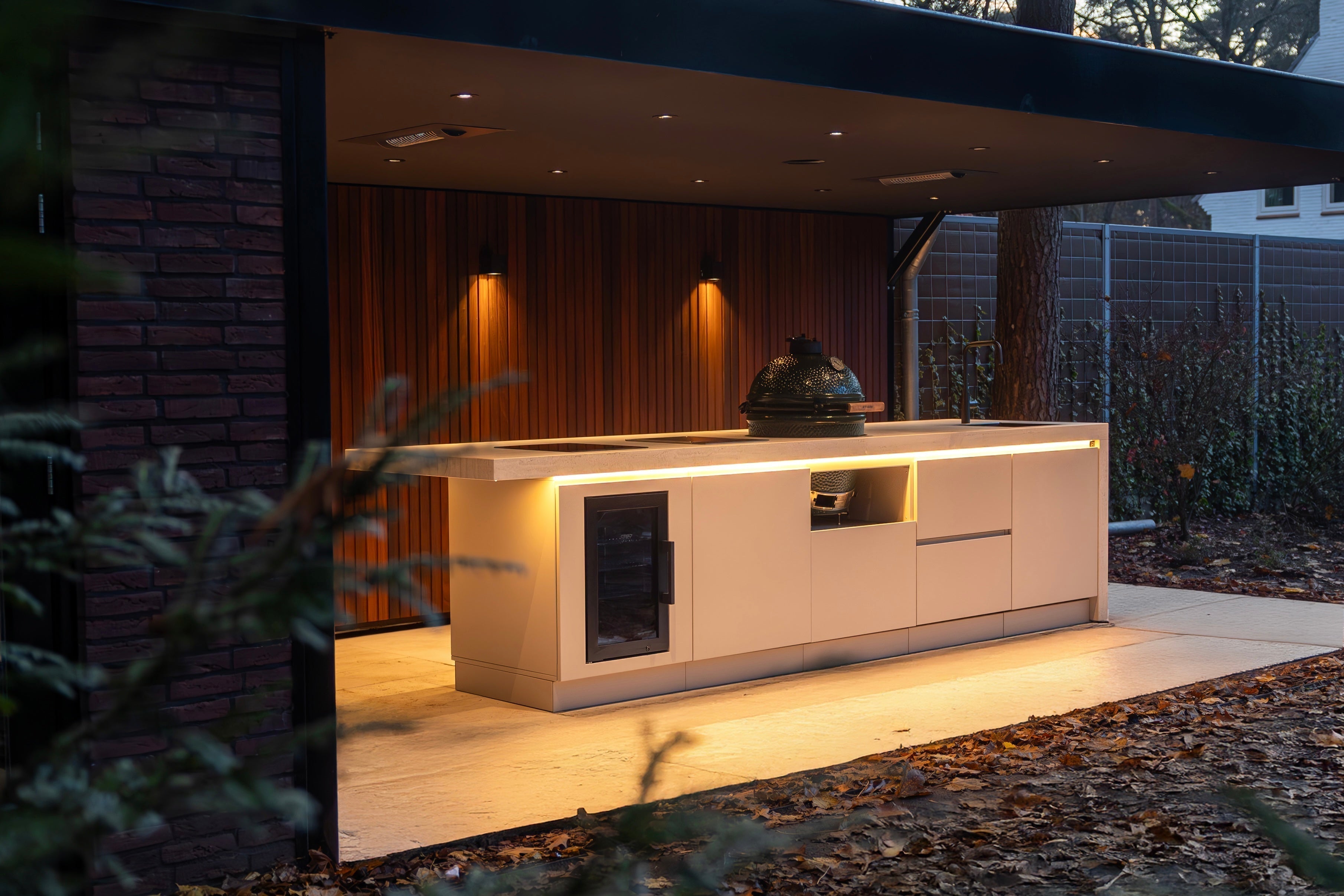 Outdoor cooking in a special place – Roostr Buitenkeukens